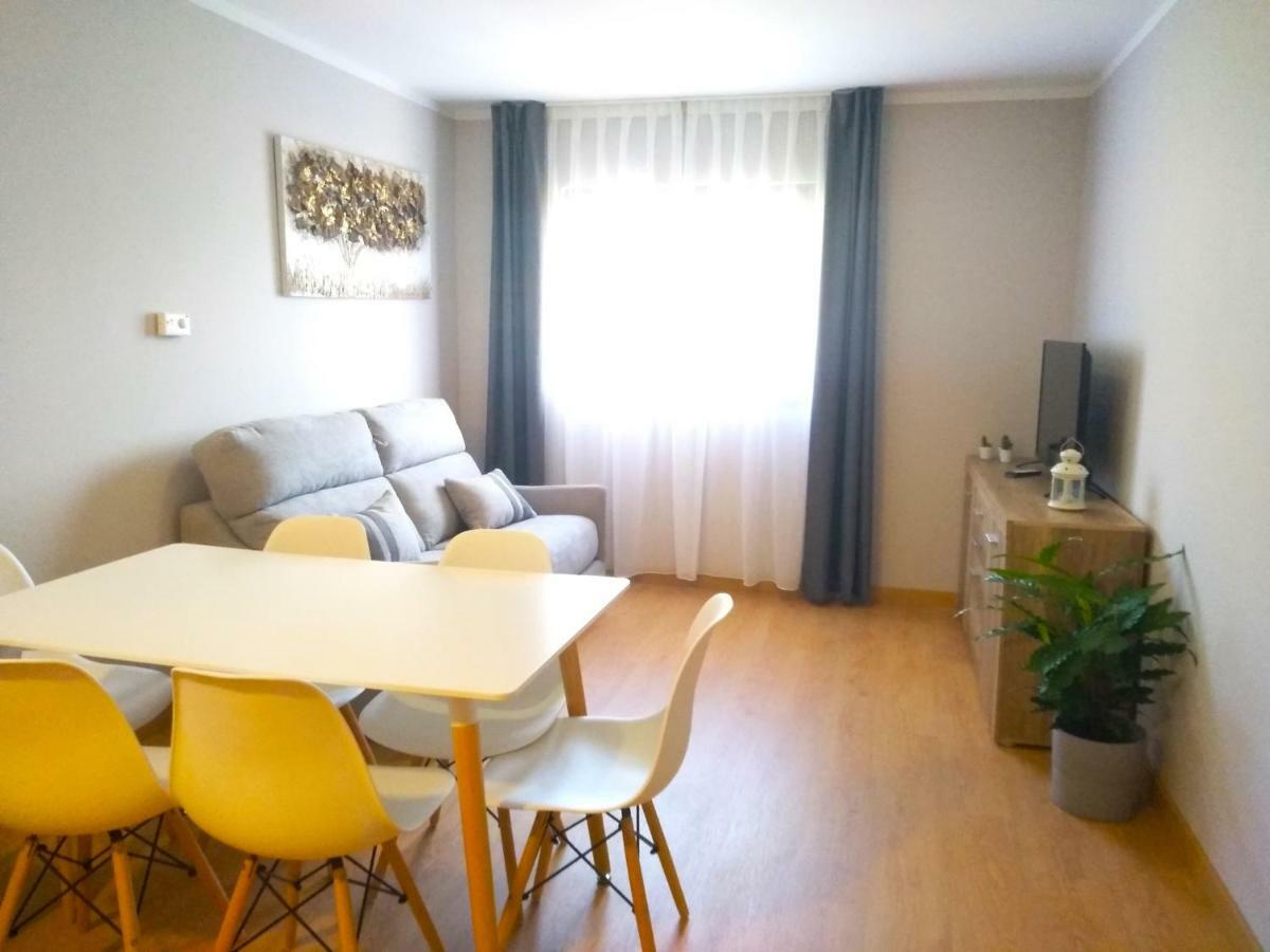 Apartamentos Prestin Onís Buitenkant foto