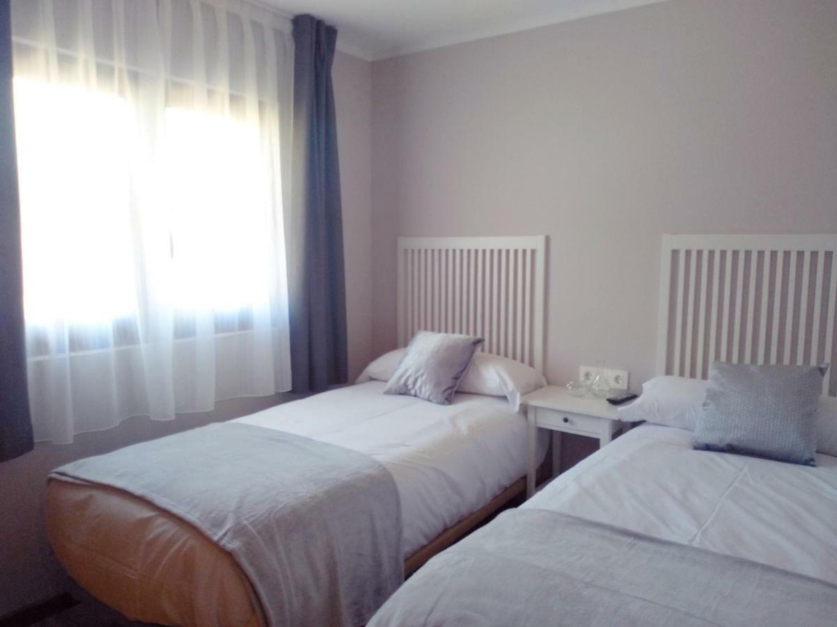 Apartamentos Prestin Onís Buitenkant foto